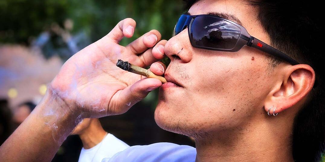 junt smoking